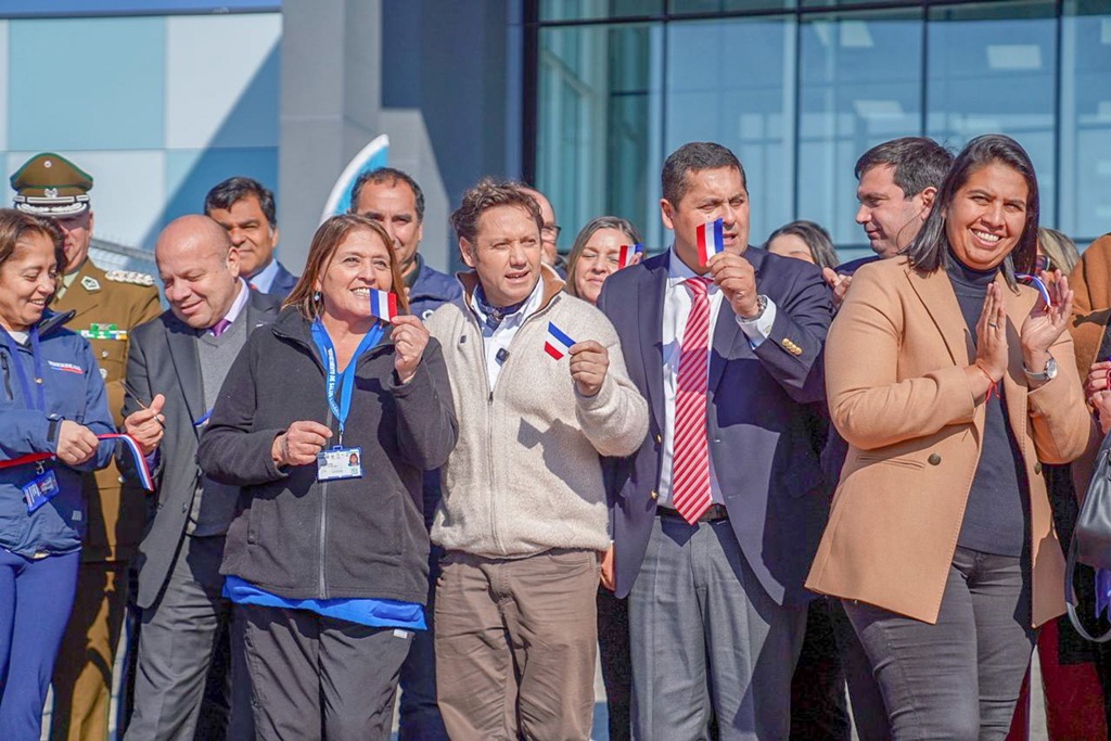 GOBIERNO DEL MAULE INAUGURÓ MODERNO CESFAM ÓSCAR BONILLA DE LINARES