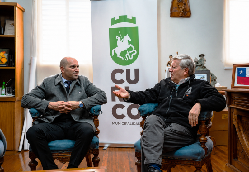 CURICÓ LIDERA LA ASISTENCIA ESCOLAR EN EL MAULE Y REFUERZA SU COMPROMISO CON LA EDUCACIÓN MUNICIPAL