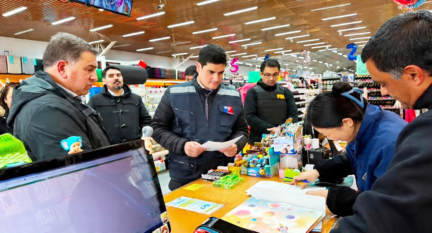 DELEGACIÓN PRESIDENCIAL DE CURICÓ COORDINA Y MATERIALIZA FISCALIZACIÓN A MALL CHINOS DE ROMERAL
