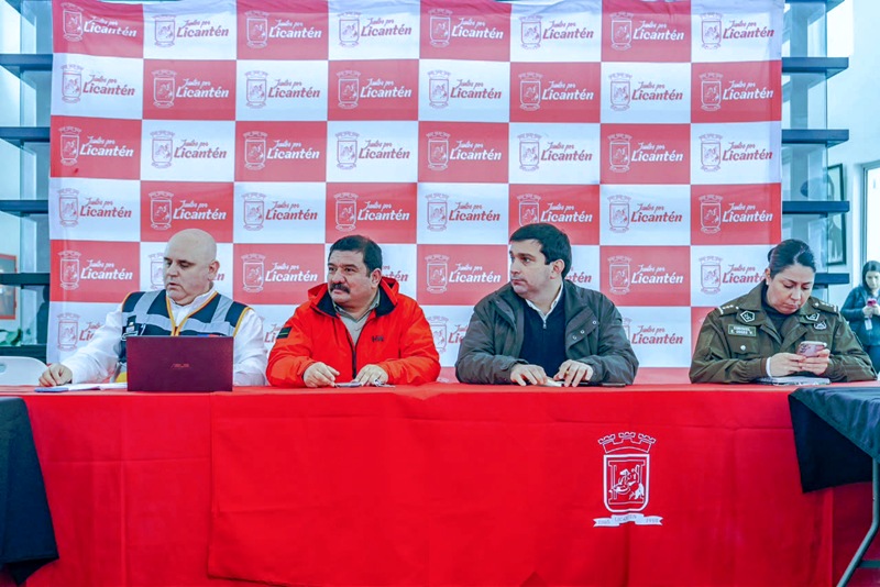 GOBIERNO REFUERZA COORDINACIÓN PREVENTIVA ANTE EVENTUAL CRECIDA DEL RÍO MATAQUITO EN LICANTÉN