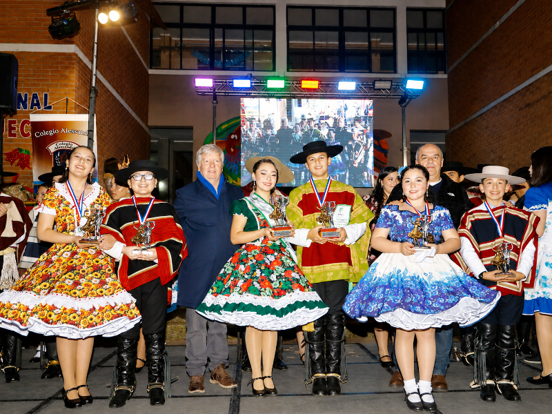 CURICÓ REALIZÓ CERTAMEN COMUNAL DE CUECA ESCOLAR 2026