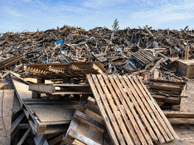 PLANTA DE PANELES ARAUCO DE TENO: TIENE LA UNICA LÍNEA EN LATINOAMÉRICA EN EL RECICLAJE INDUSTRIAL DE MADERA EN CHILE