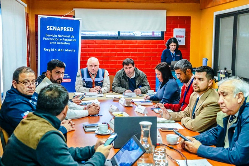 AUTORIDADES REFUERZAN COORDINACIÓN ANTE SISTEMA FRONTAL QUE AFECTA AL MAULE