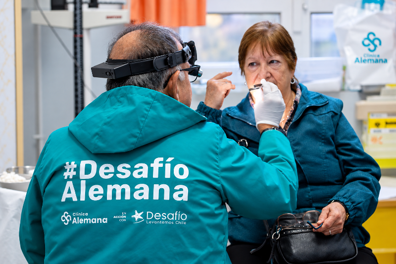 OPERATIVO DE CLÍNICA ALEMANA Y DESAFÍO LEVANTEMOS CHILE, PERMITIÓ REALIZAR 300 PRESTACIONES DE SALUD A PACIENTES DEL HOSPITAL DE CAUQUENES